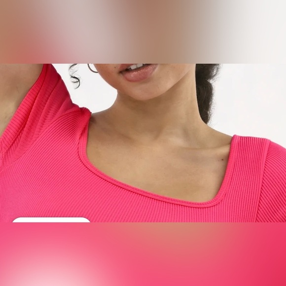 No Boundaries Seamless Double Square Neck Top & Bike Short Set, Women's - Picture 6 of 10